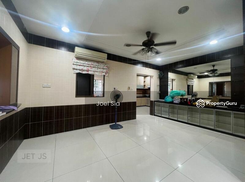 For Sale - Bandar Bukit Tinggi Double Storey Semi D 45x82.5 Fully Extended n Renovated House For Sale
